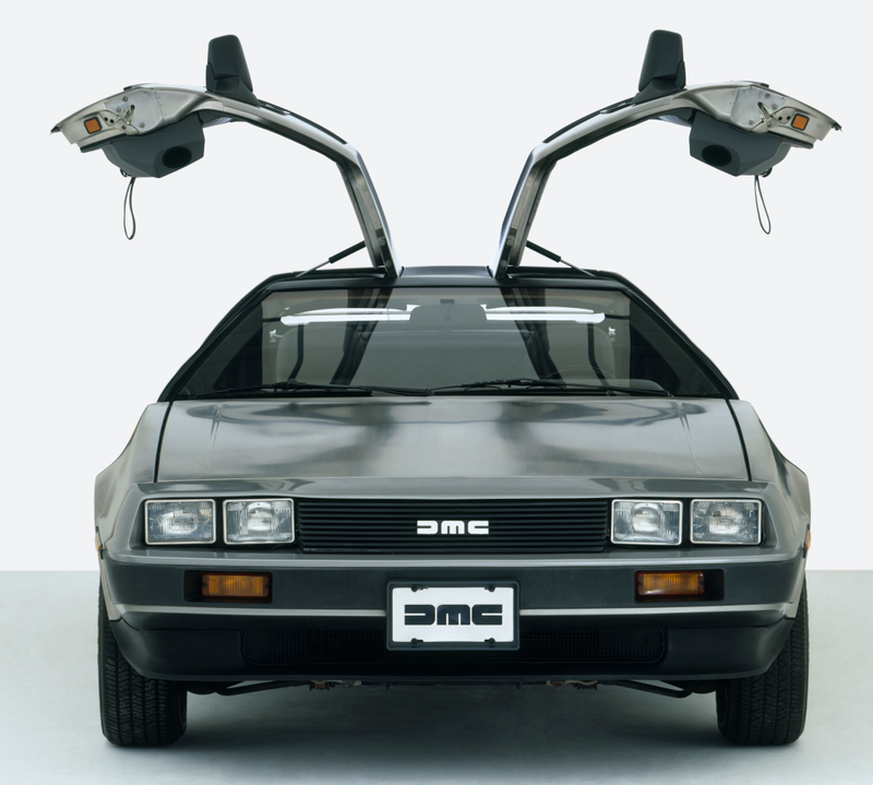 Illustration for article titled DeLorean DMC-12, la (increíble) historia real de un coche fascinante